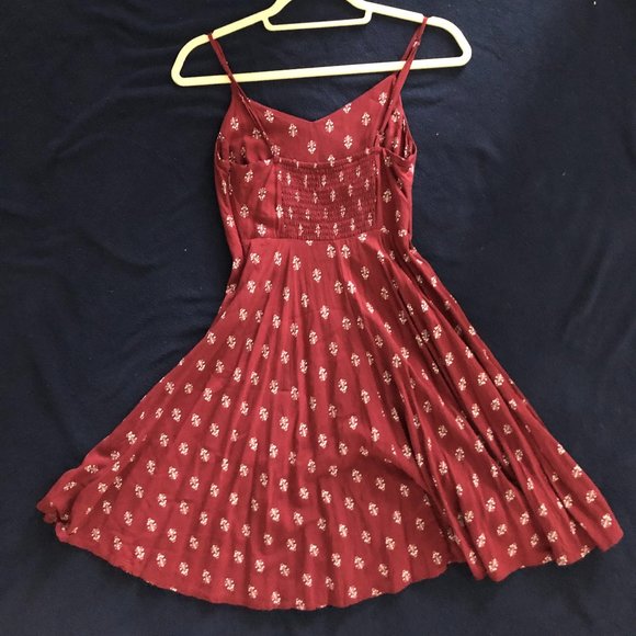 Dress - Picture 2 of 2